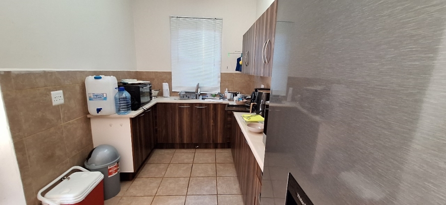 3 Bedroom Property for Sale in Ifafi North West